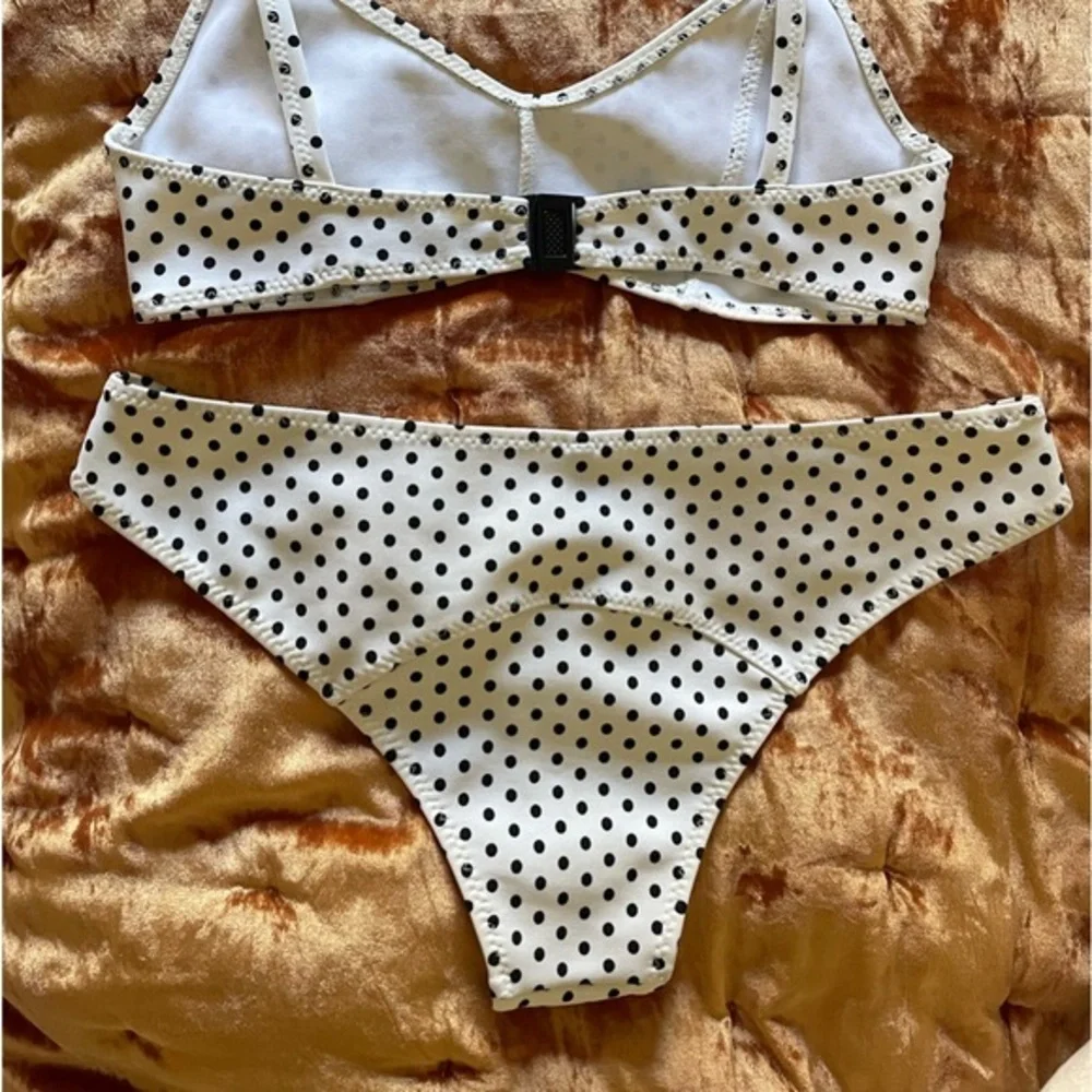 Lisa Marie Fernandez Polka-dot Bikini - Picture 14 of 14